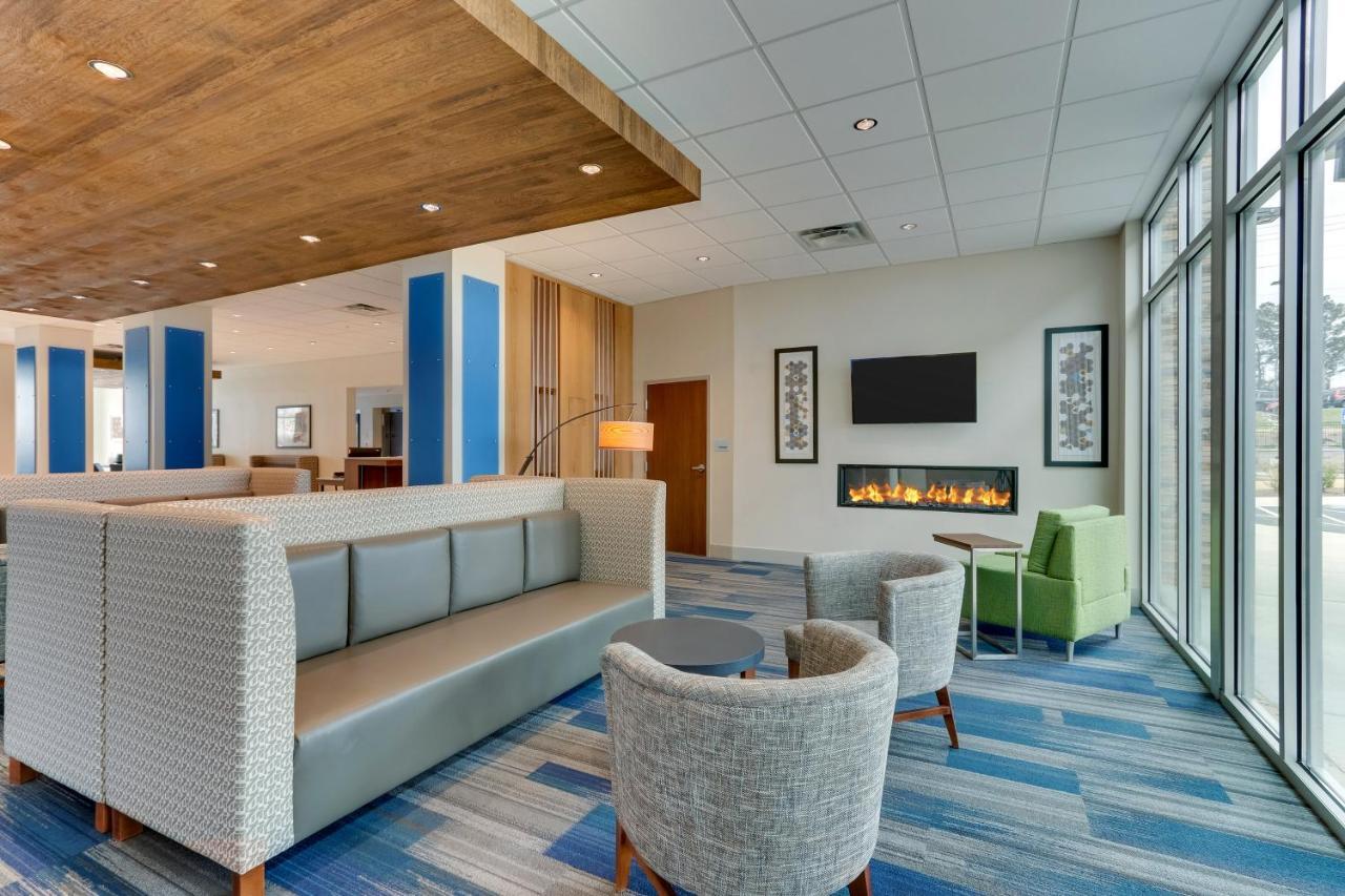 Holiday Inn Express & Suites - Dawsonville By Ihg Экстерьер фото